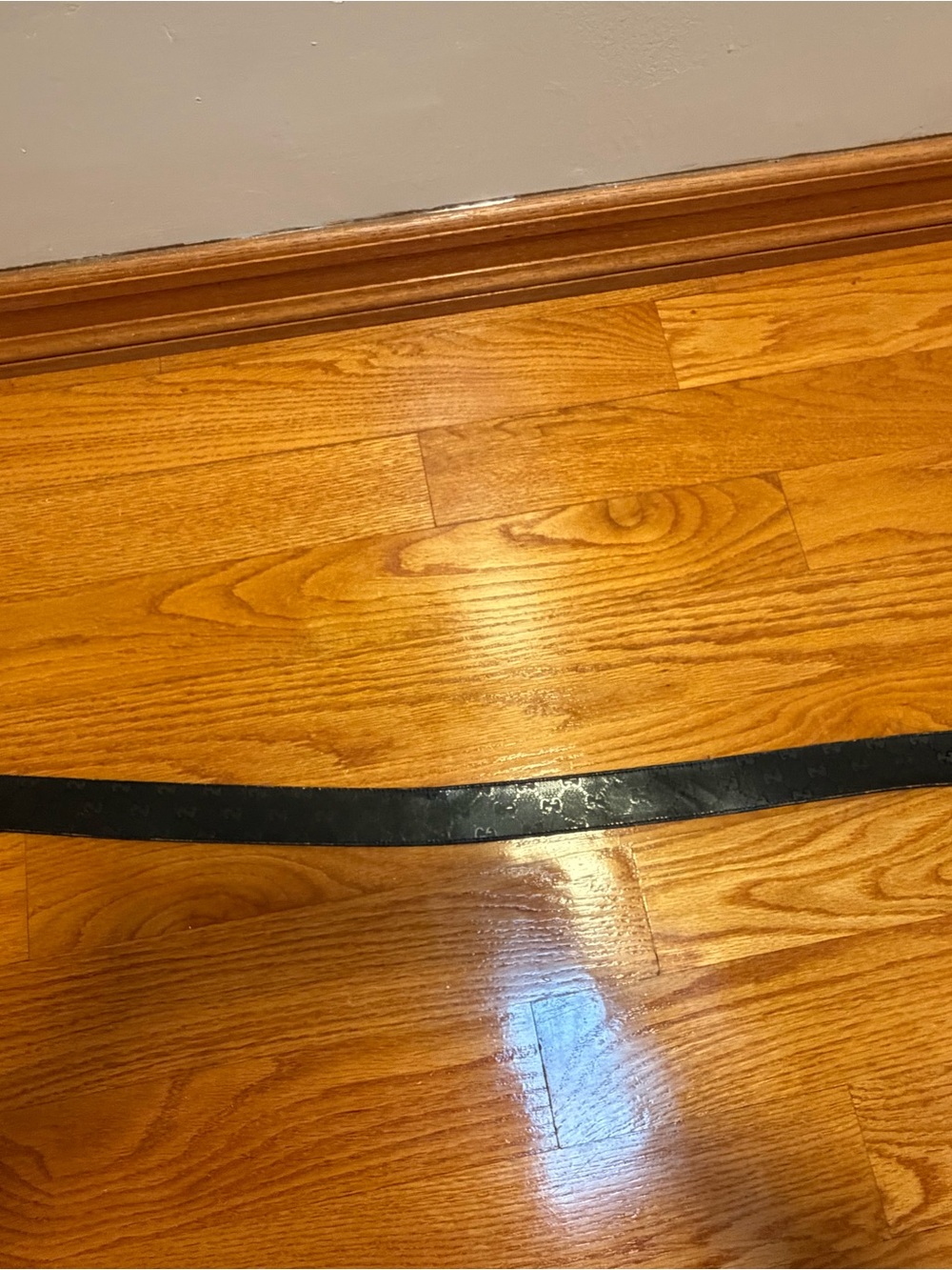 Gucci Black Interlocking GG Leather Belt with Black Buckle - Picture 5 of 5